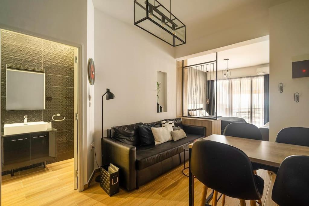 Super Stylish Apartments In The Heart Of Athens! Экстерьер фото