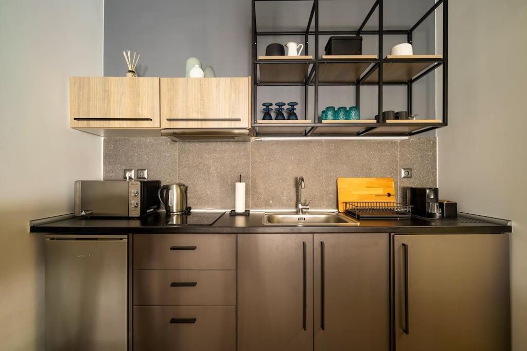 Super Stylish Apartments In The Heart Of Athens! Экстерьер фото